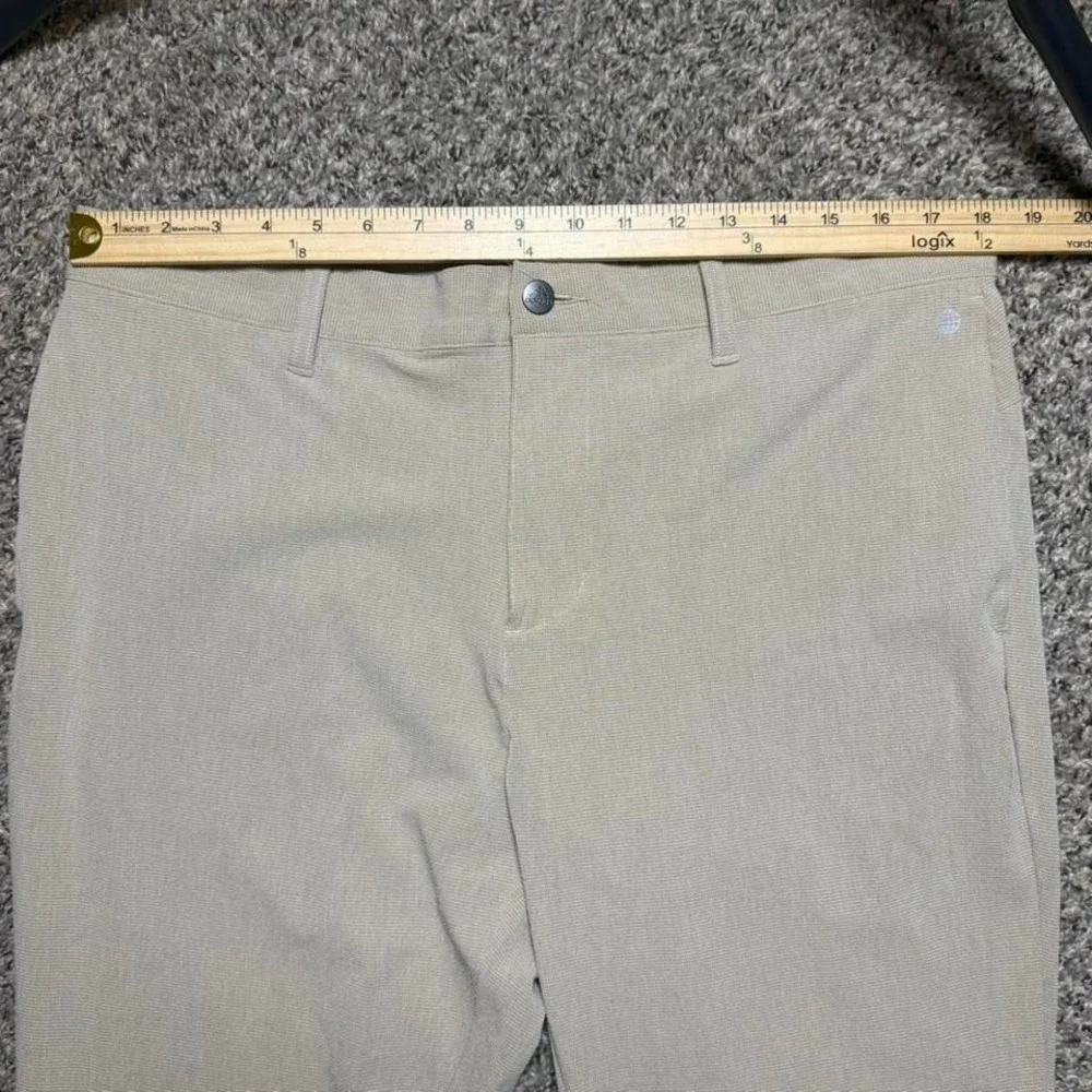 Adidas Beige Stretch‎ Lightweight 365 Golf Pants Size 36x32